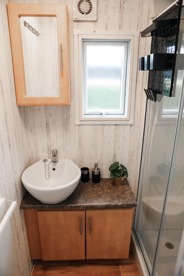 Chalet Op 5* Camping De Paardekreek Kortgene Zewnętrze zdjęcie